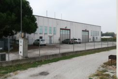 Capannone artigianale/industriale Capannone artigianale/industriale