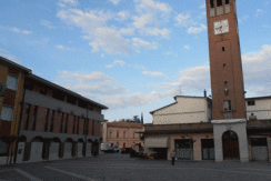 Negozio in centro a San Mauro Pascoli Negozio in centro a San Mauro Pascoli