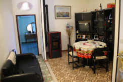 Casa con ingresso indipendente Casa con ingresso indipendente