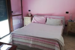 Appartamento indipendente Zona Cesare Appartamento indipendente Zona Cesare