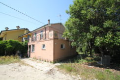 Casa abbinata ad un solo lato Casa abbinata ad un solo lato