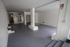 Locale/negozio/ristorante a Cesenatico